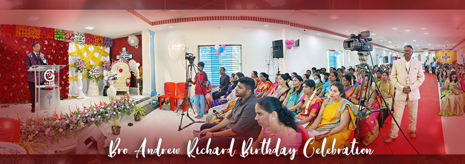 Large gathering join in celebrating the Birthday 2022 of Bro Andrew Richard with grandnuer at Prayer Centre, Budigere in Bangalore on July 17th along with large devotees and members of Grace Ministry.